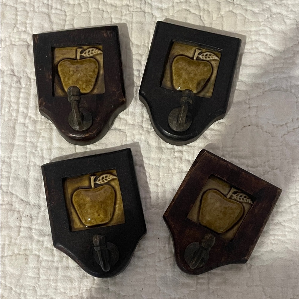 Set of 4 Apple wood Wall Hooks